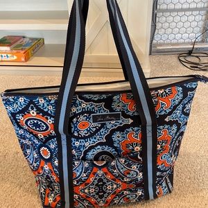 EUC Vera Bradley Cooler bag for pool/ beach